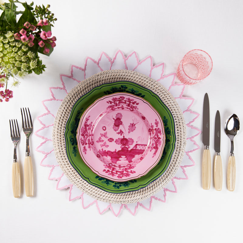 White And Pink Abacaxi Placemat