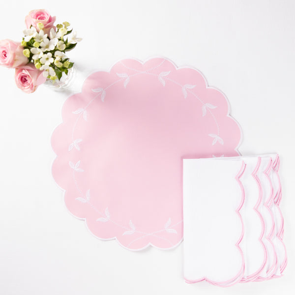 Scalloped Edge Placemats - Set of Four