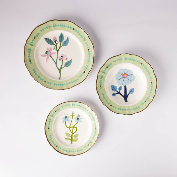 Starter Plate with Floral Design